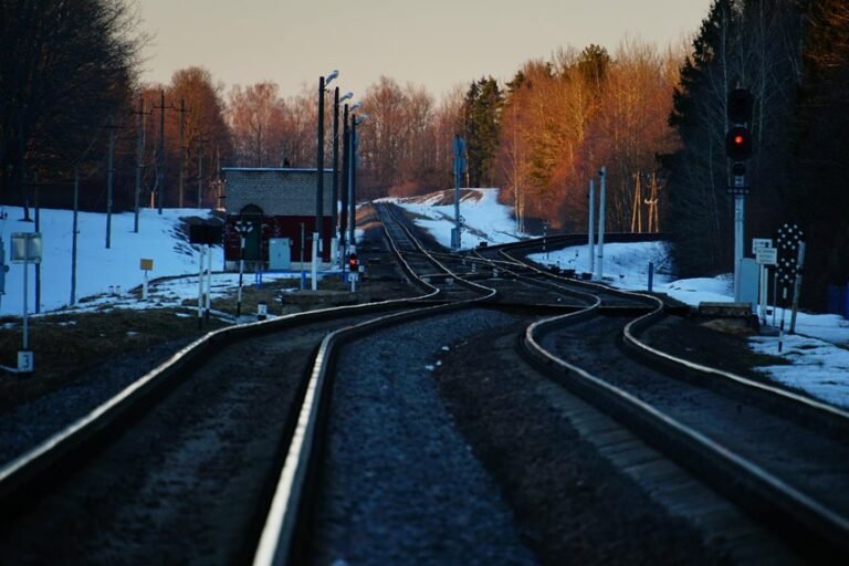 track dial signals effortlessly